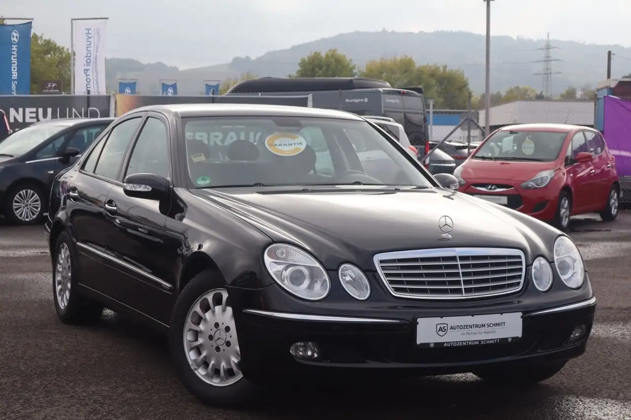 Mercedes-Benz E 200