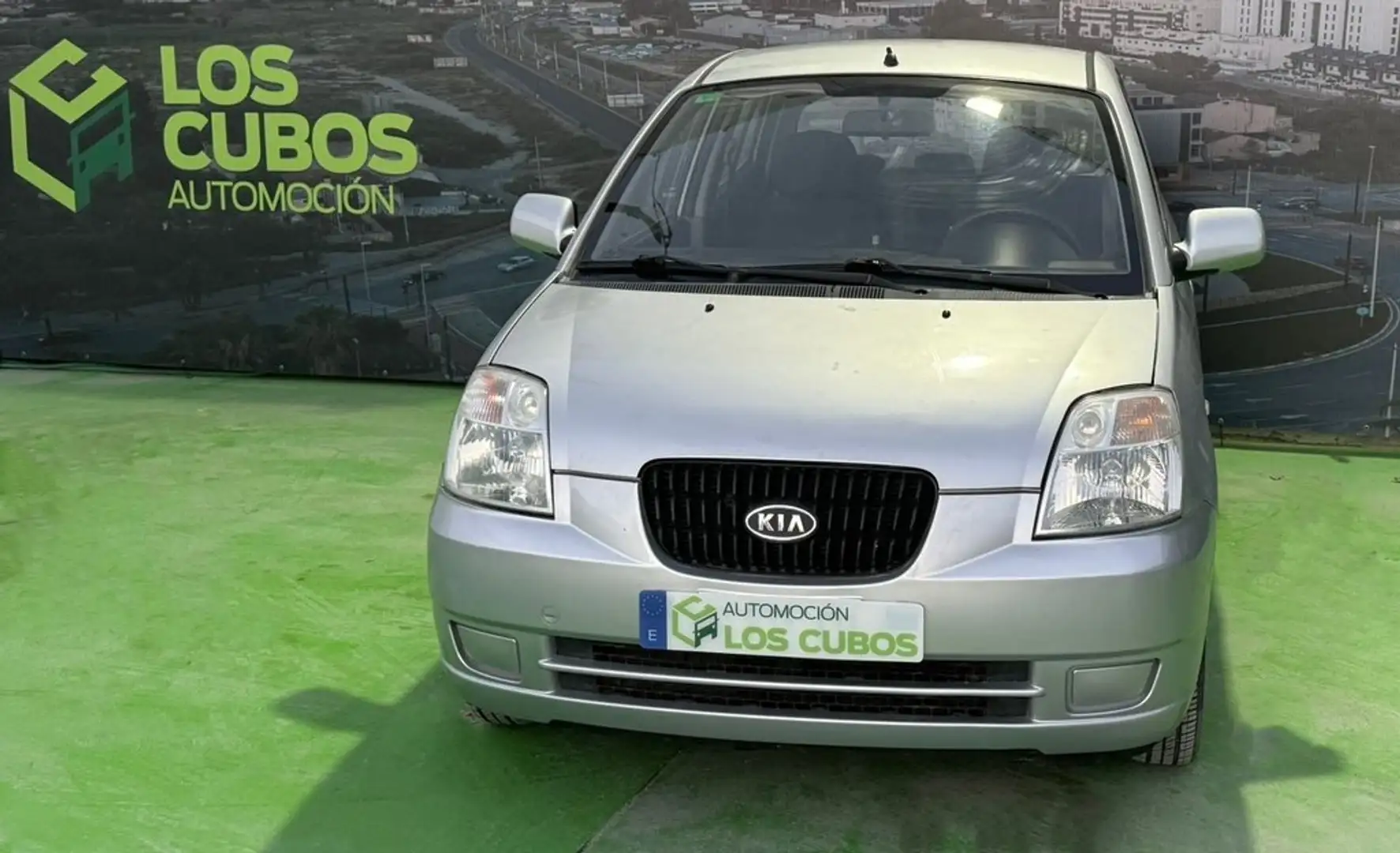 Kia Picanto 1.0 SOHC LX Gris - 1