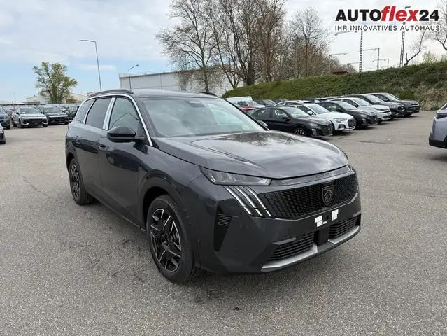 Peugeot 5008 Allure Hybrid Nav 360° ACC 21"-HD SHZ 7-S 107 k...
