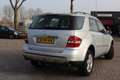 Mercedes-Benz ML 500 M-klasse AUTOMAAT NED AUTO VOL LEDER TREKHAAK 4X4 Grau - thumbnail 22