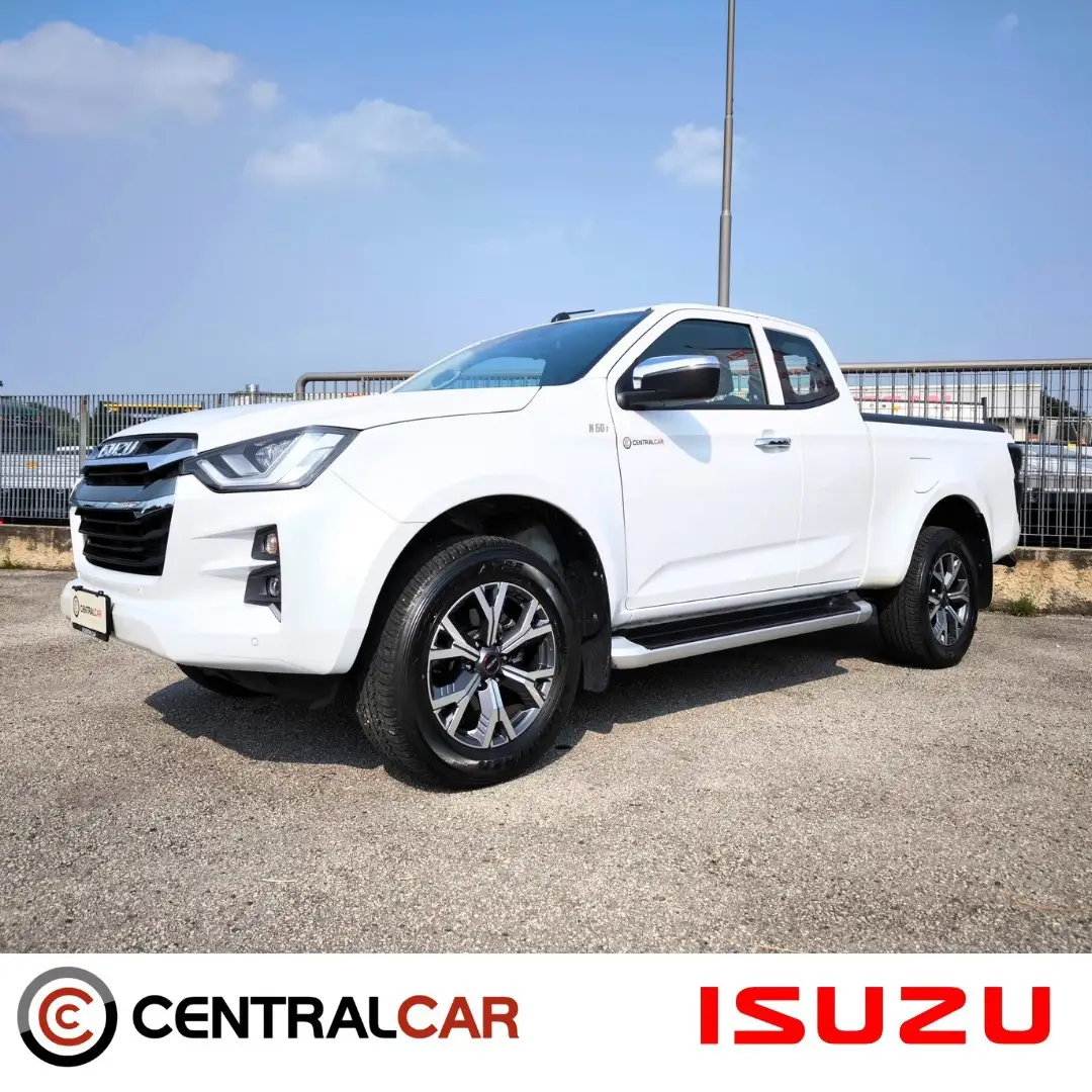 Isuzu D-Max 1.9 td space N60F 4x4 auto - 2