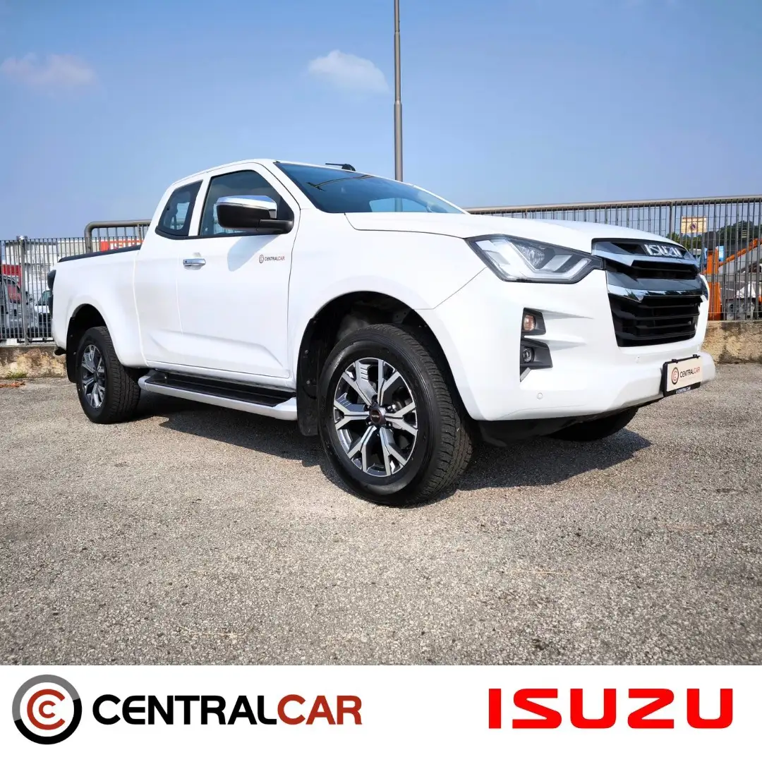 Isuzu D-Max 1.9 td space N60F 4x4 auto - 1