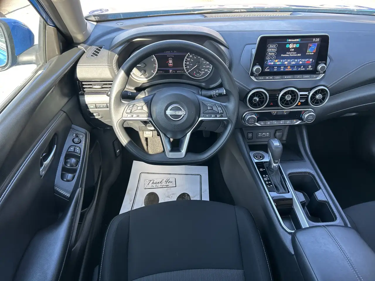 Nissan Sentra снимка Nissan Sentra