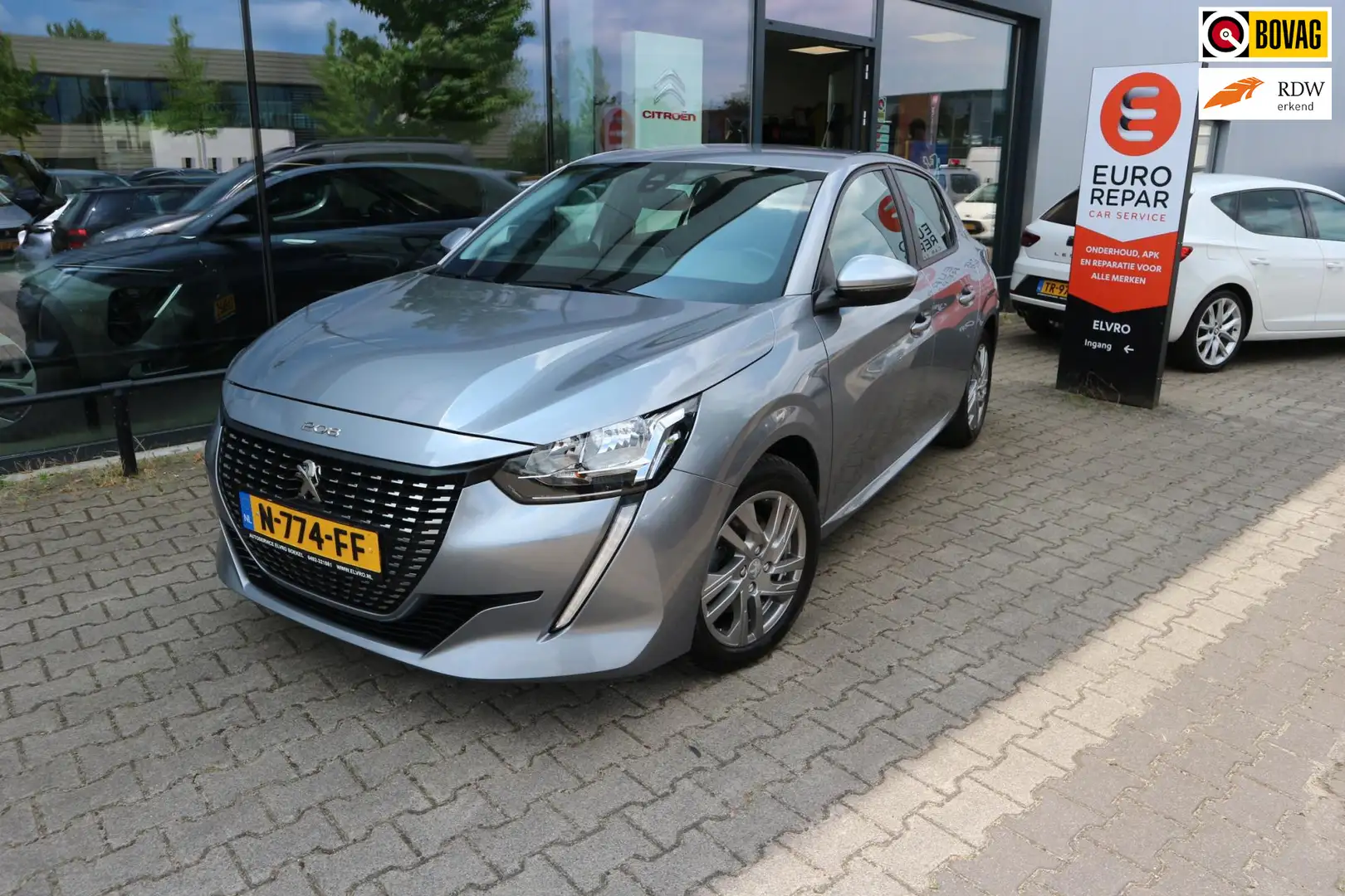 Peugeot 208 1.2 PureTech Blue Lease Active 100PK CAMERA PDC LM Grijs - 1