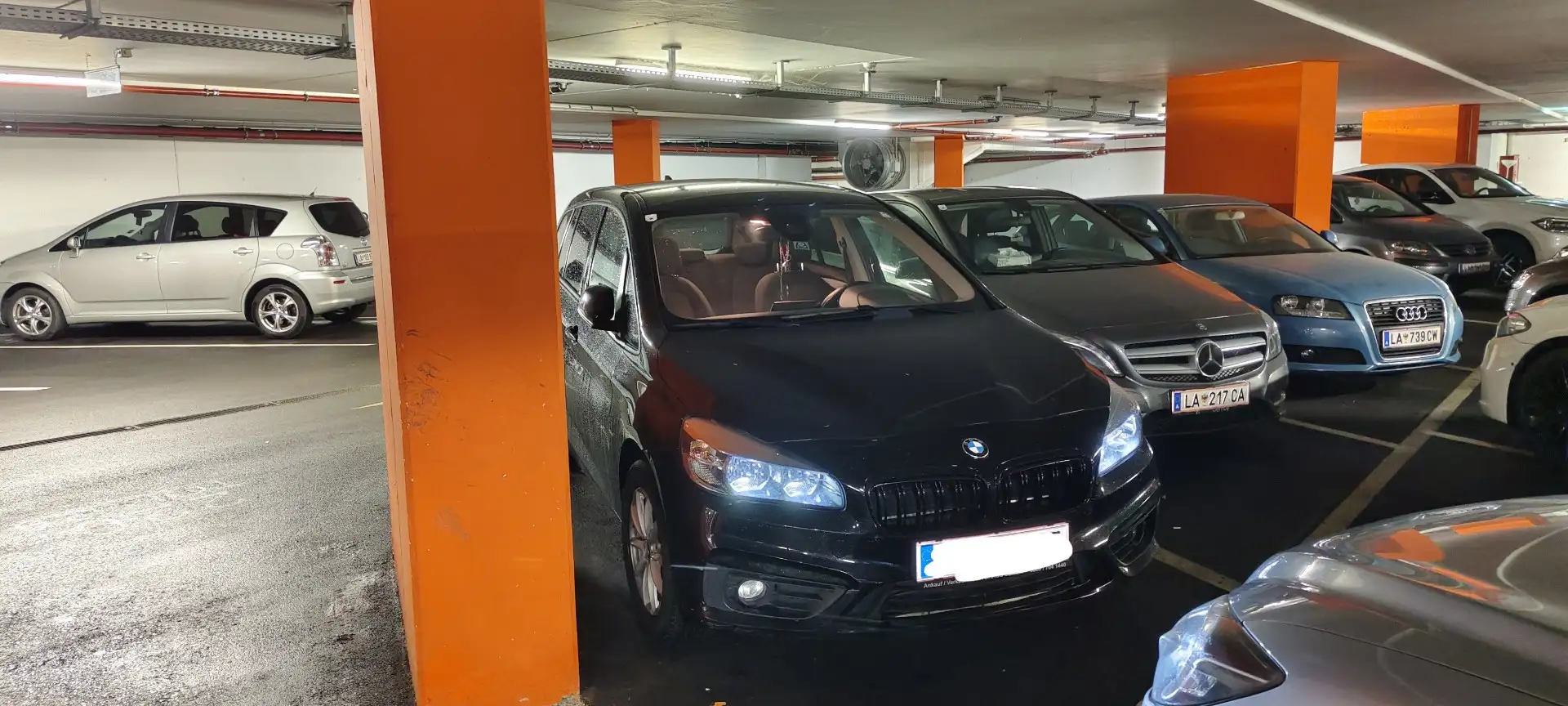 BMW 218 Gran Tourer - 2