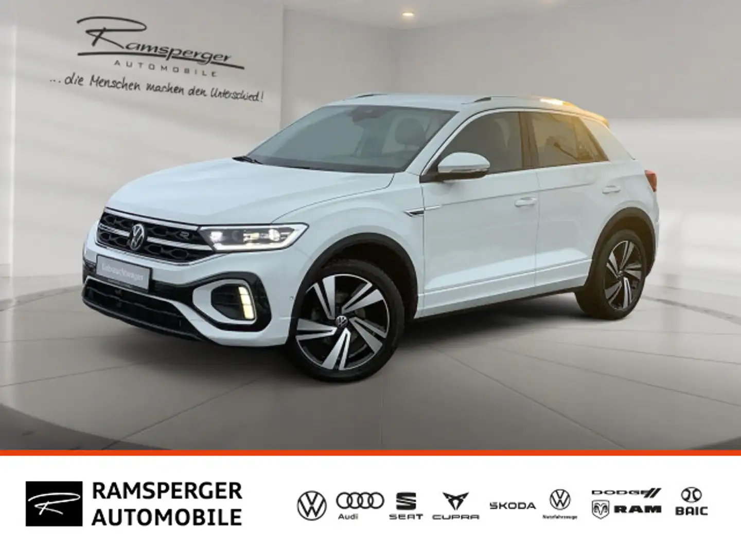 Volkswagen T-Roc 1.5 TSI DSG R-Line ACC LED Navi Keyless Ka Weiß - 1
