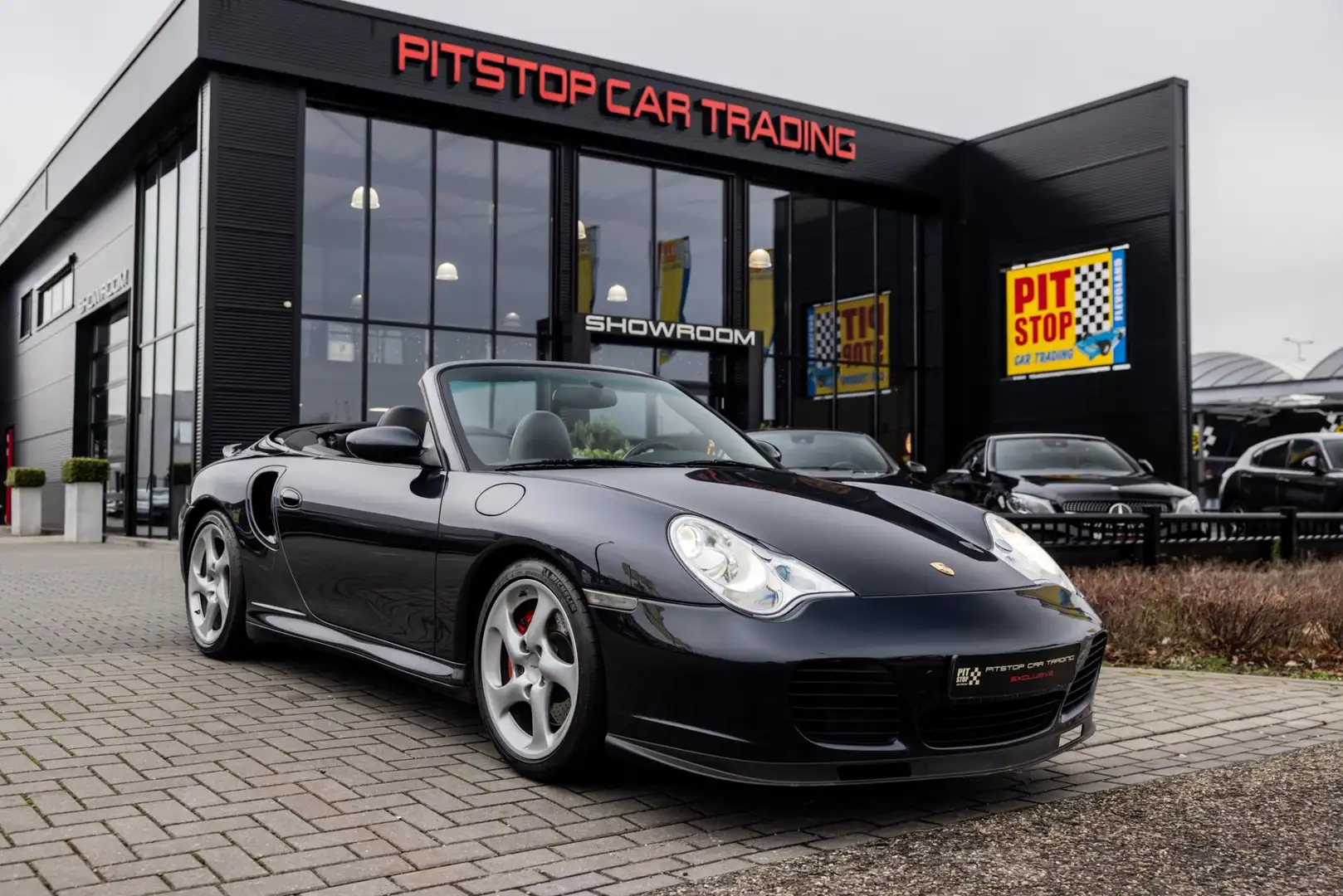 Porsche 996 Cabrio 996 3.6 Turbo, 420 PK, NL Auto, Hardtop, To Noir - 1