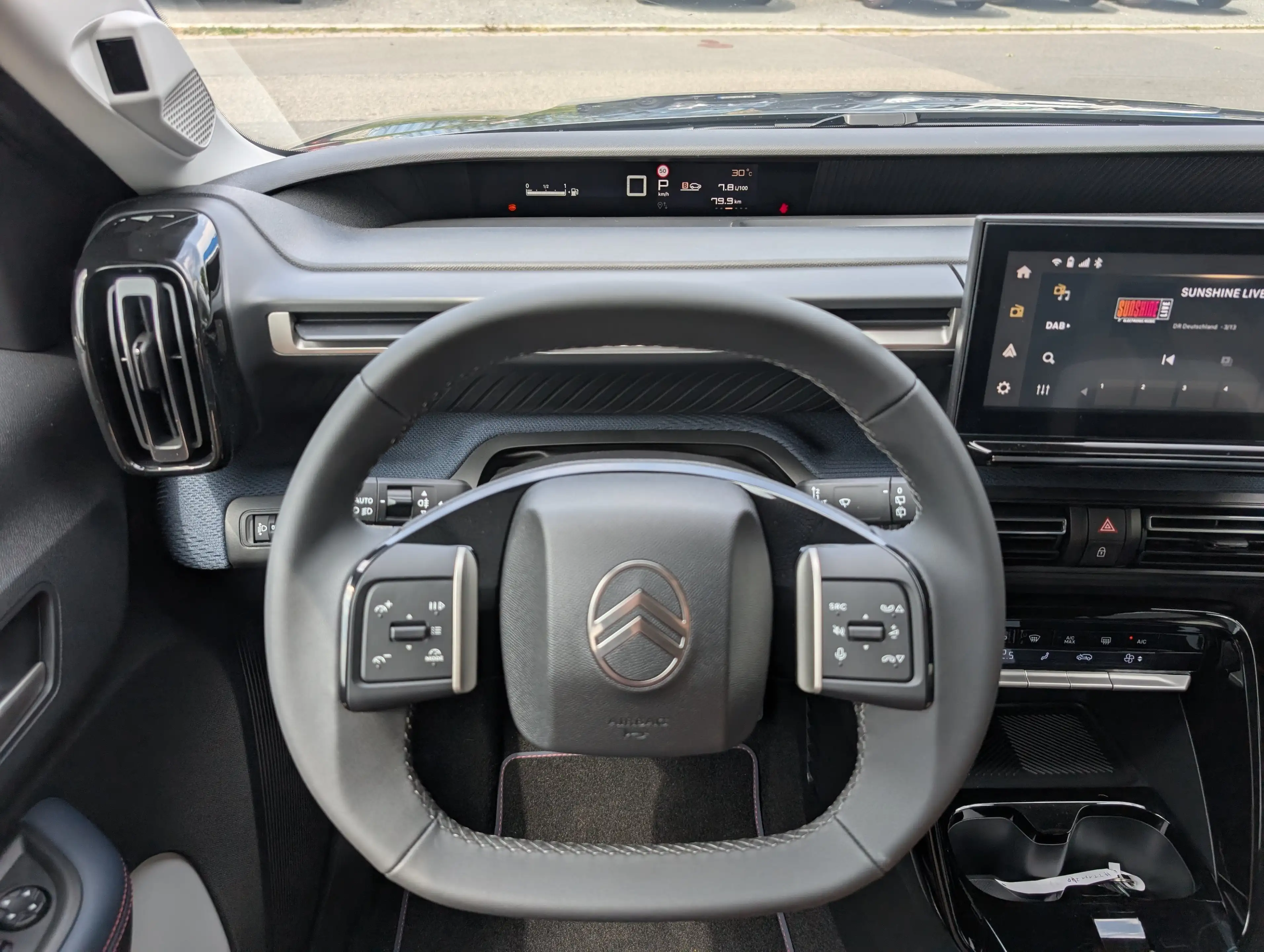 Citroen C3 Aircross Hybrid 145 COLLECTION — photo 9