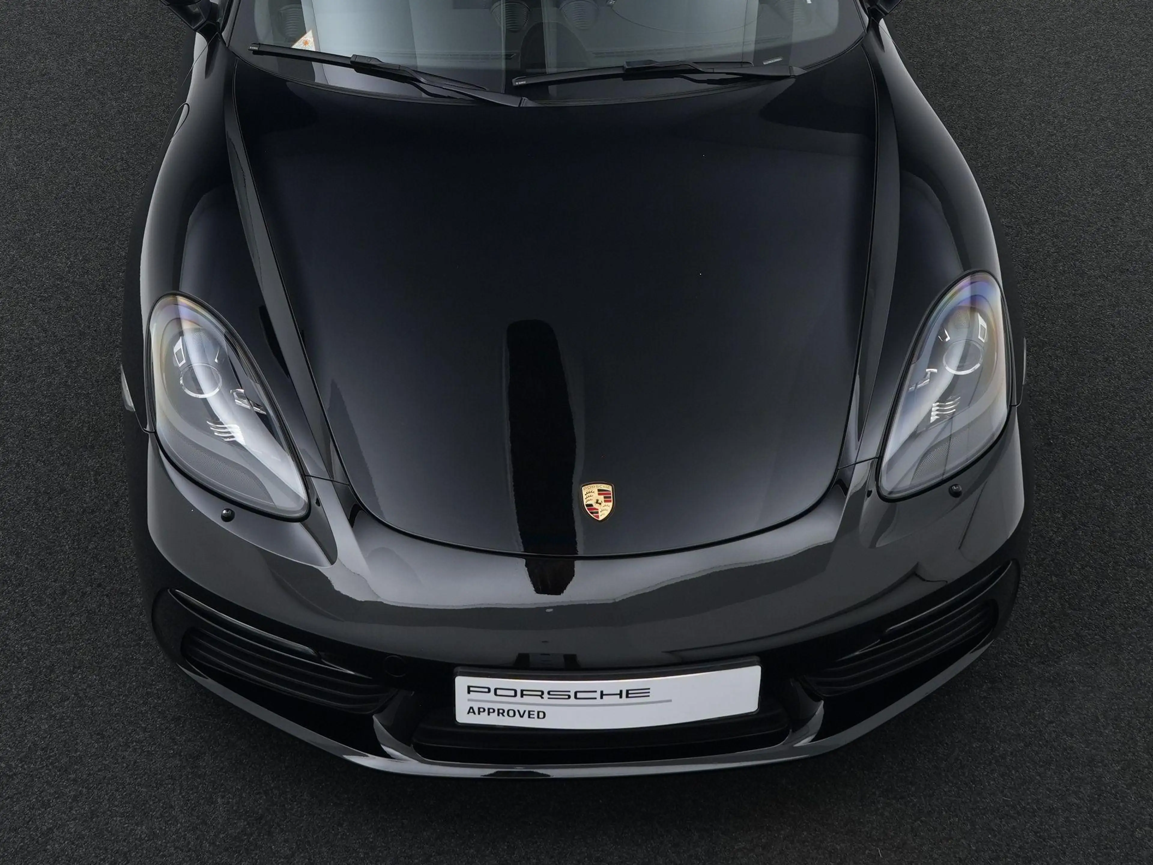 Porsche 718 Boxster — photo 11