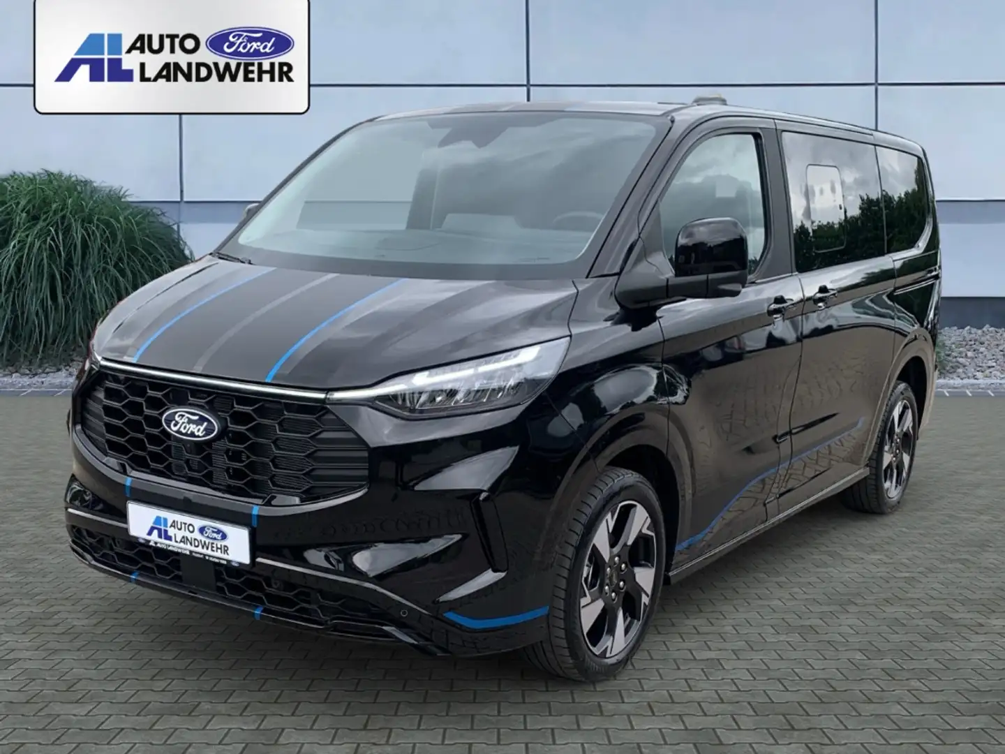 Ford Tourneo Custom Bus 320 L1 Sport FWD 2.0 EcoBlue EU6e AHK Panorama Negro - 1
