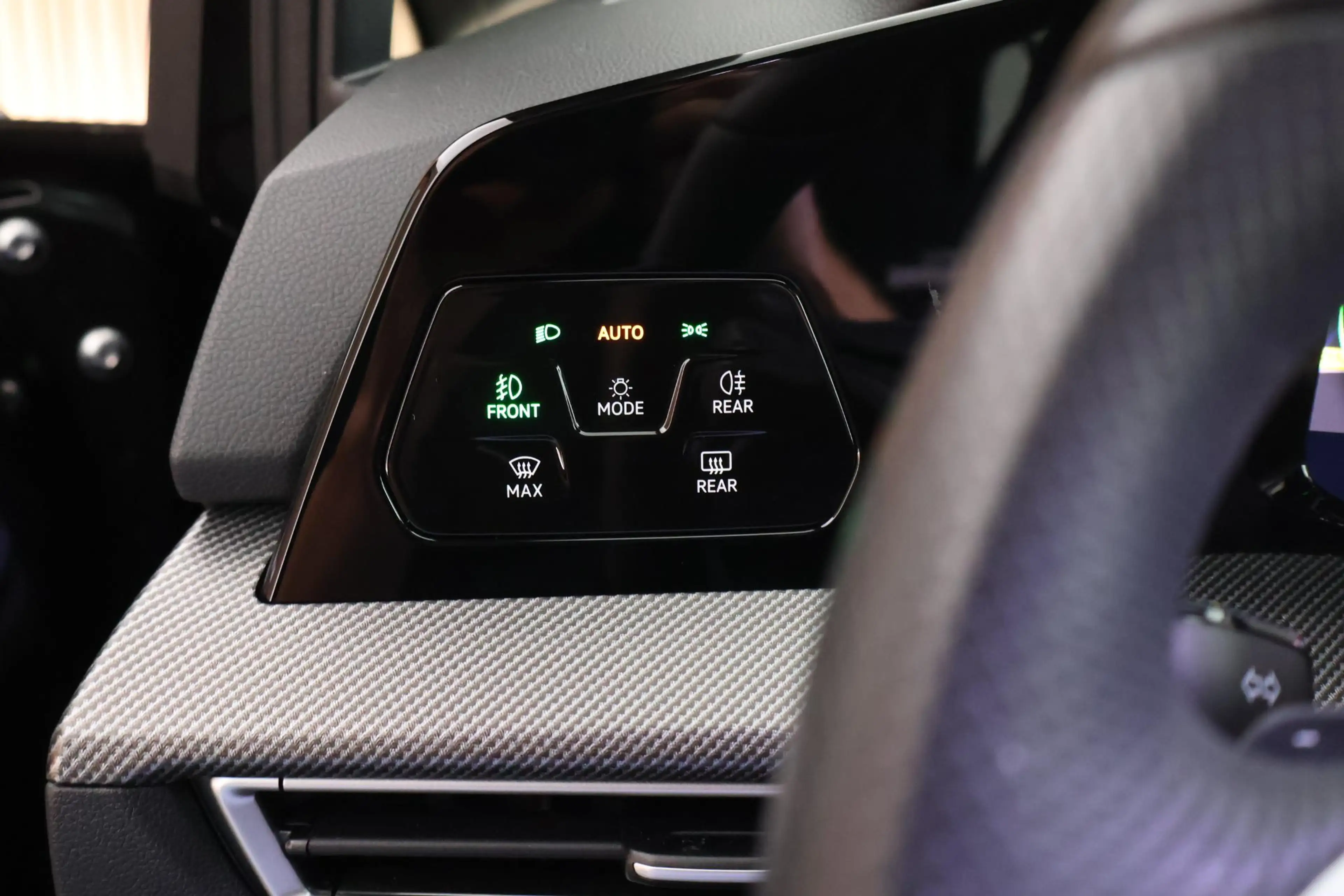 Volkswagen Golf GTE 1.5 eHybrid 272pk Trekhaak Camera Stoelverwarming — photo 17