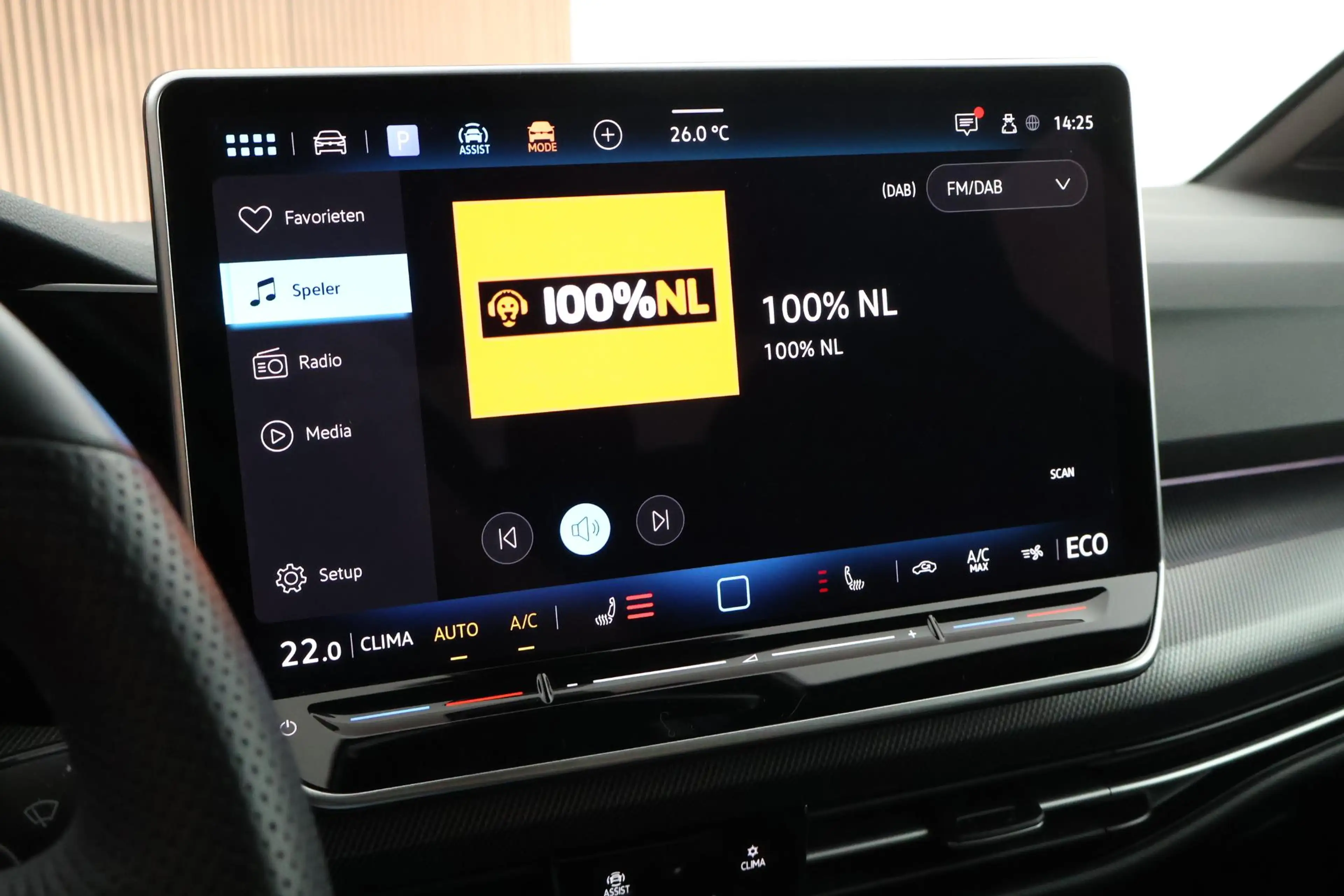 Volkswagen Golf GTE 1.5 eHybrid 272pk Trekhaak Camera Stoelverwarming — photo 43