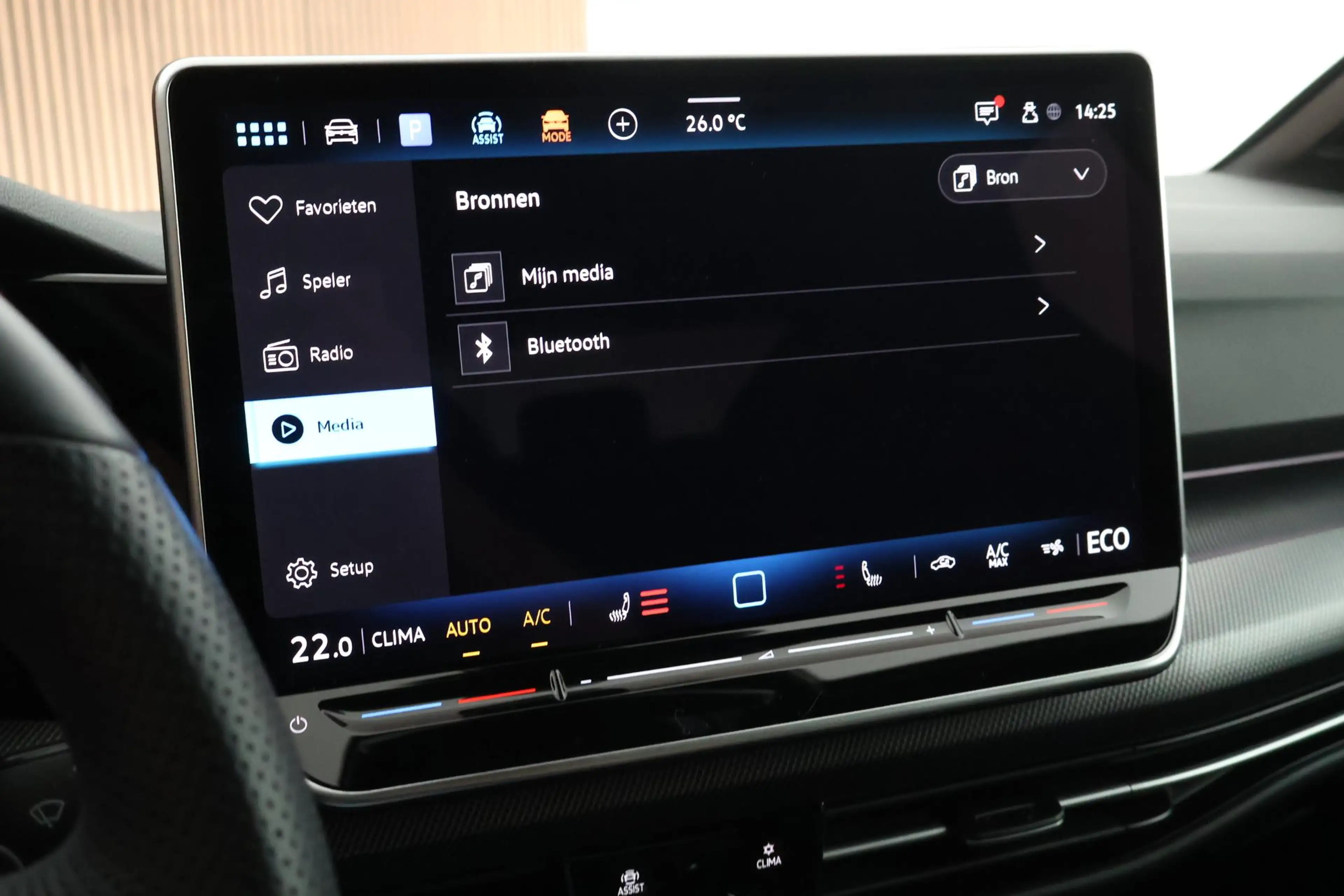 Volkswagen Golf GTE 1.5 eHybrid 272pk Trekhaak Camera Stoelverwarming — photo 44