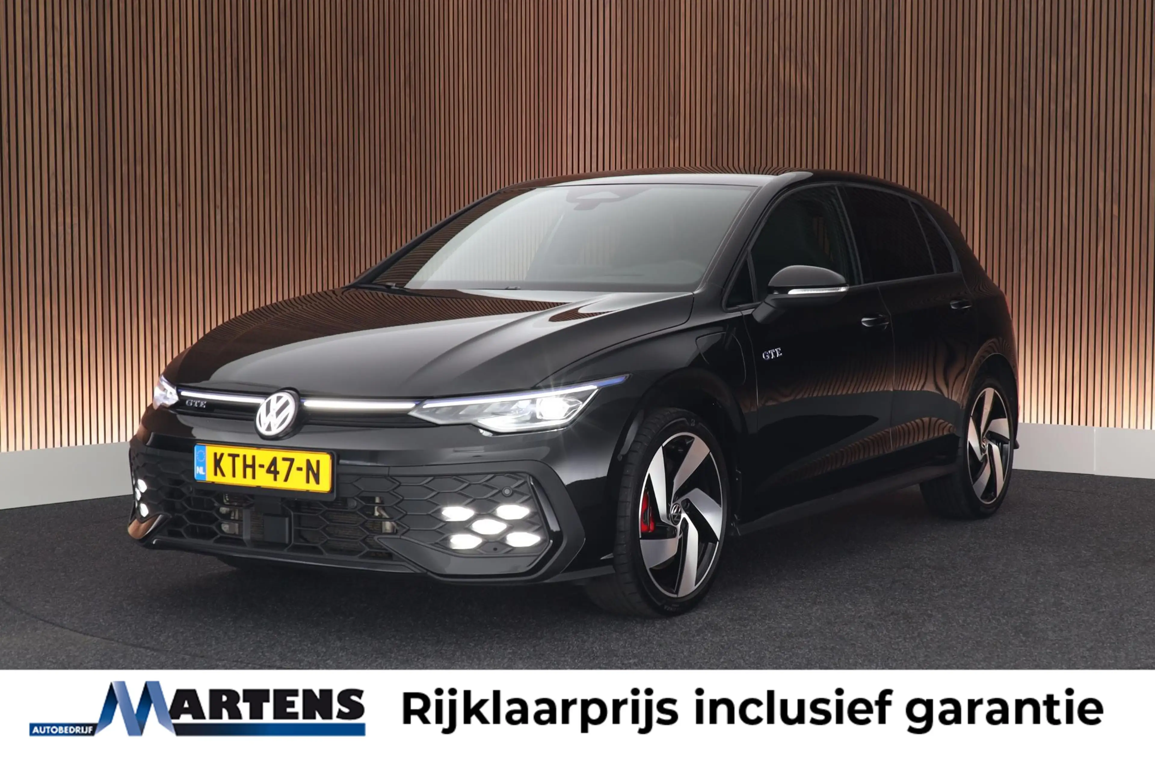Volkswagen Golf GTE 1.5 eHybrid 272pk Trekhaak Camera Stoelverwarming