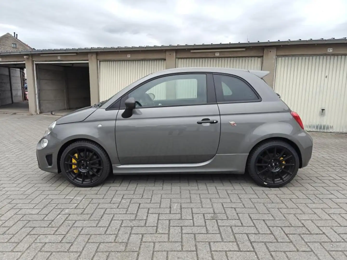Abarth 695 Berline Grijs - 2