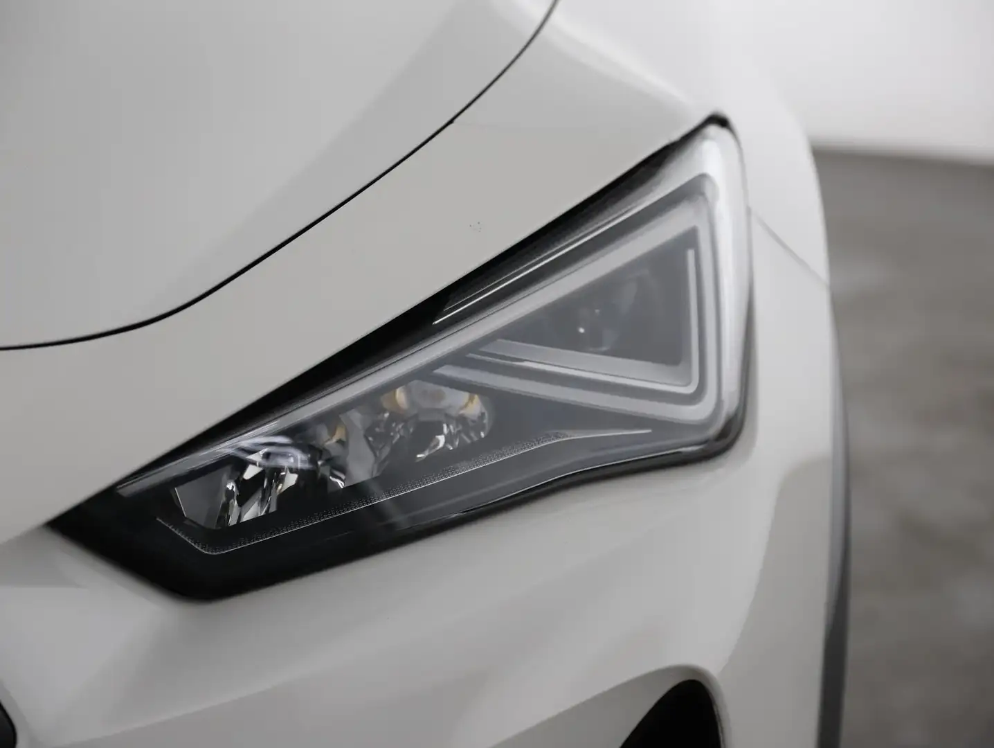 CUPRA Formentor e-HYBRID 204 PS DSG Weiß - 2