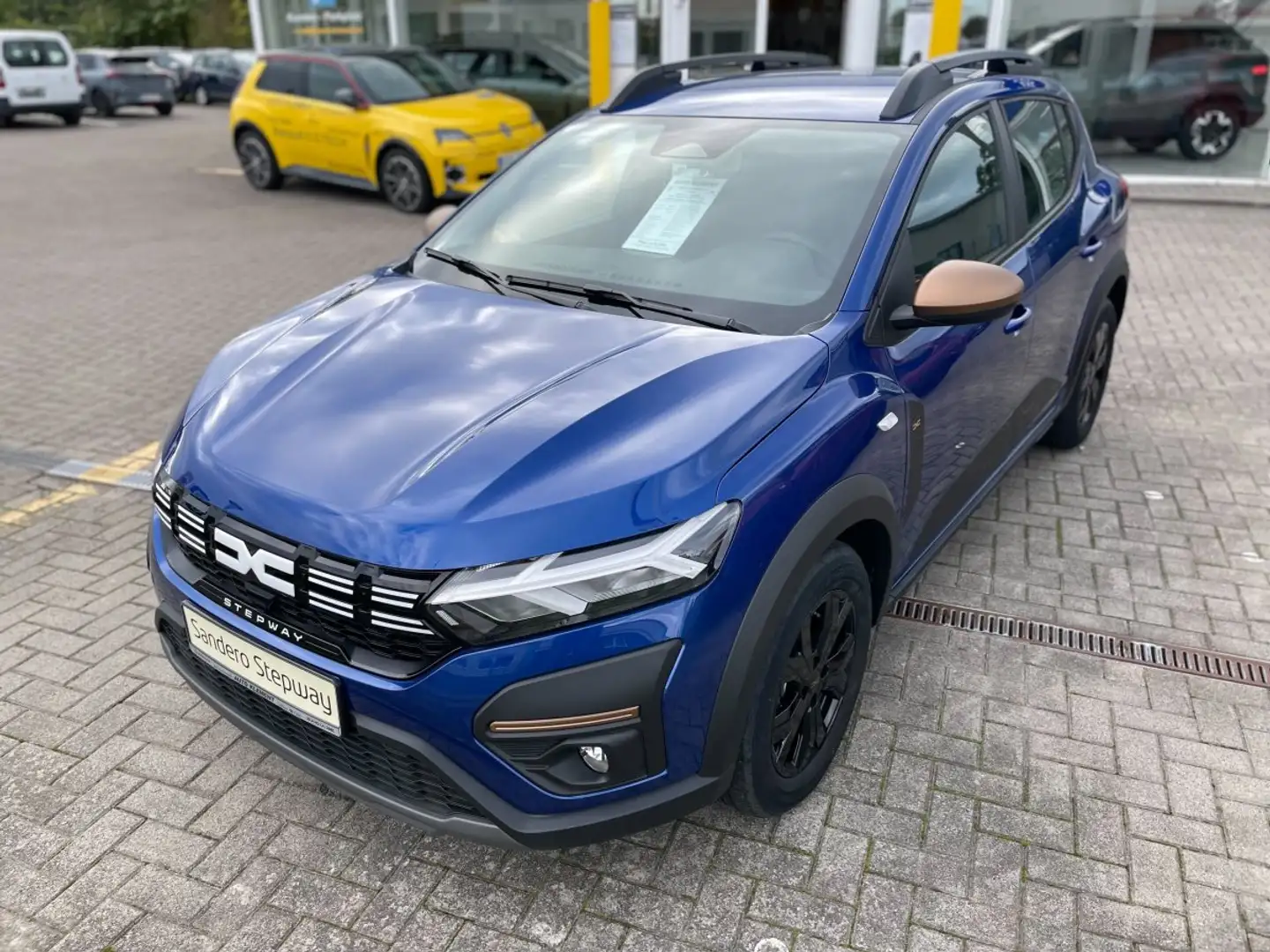 Dacia Sandero Stepway Extreme TCe 90 CVT Automatik, Klimaautomat Blauw - 2