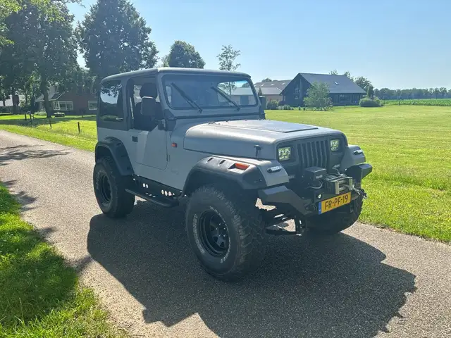 Jeep Wrangler 2.5i Hardtop
