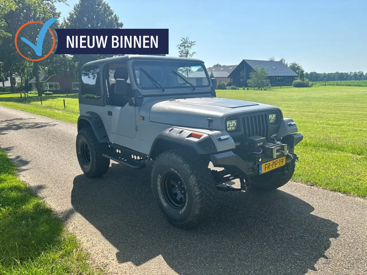 Jeep Wrangler 2.5i Hardtop, foto 1