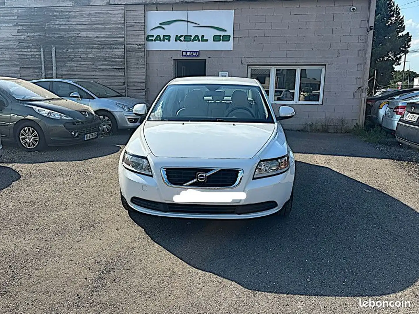 Volvo S40 1.6 100CH SUMMUM Blanc - 2
