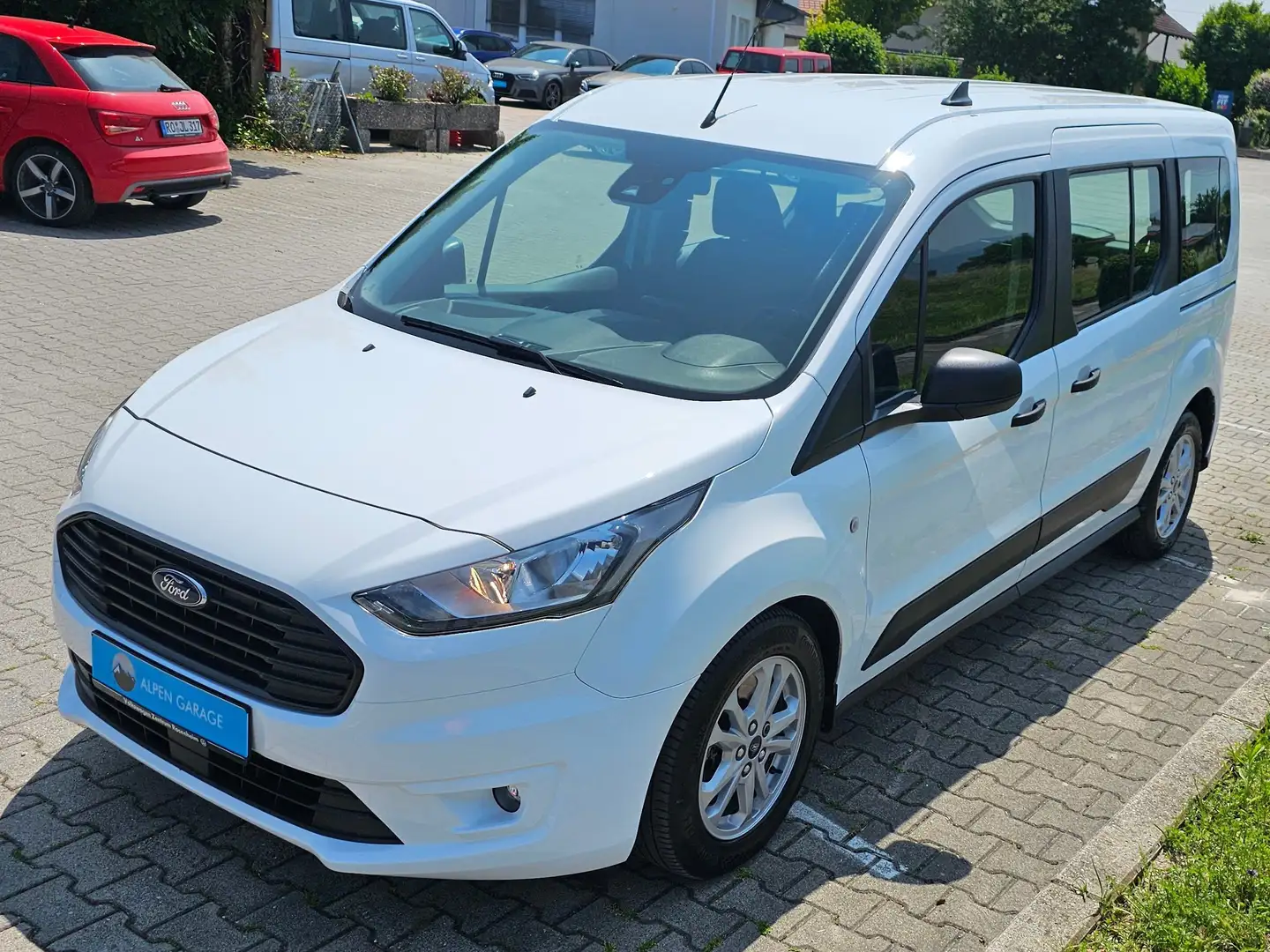 Ford Tourneo Grand*1.5*TDCi*Aut.*Trend*Klima*Kamera*AHK*5-Sitze Bílá - 1