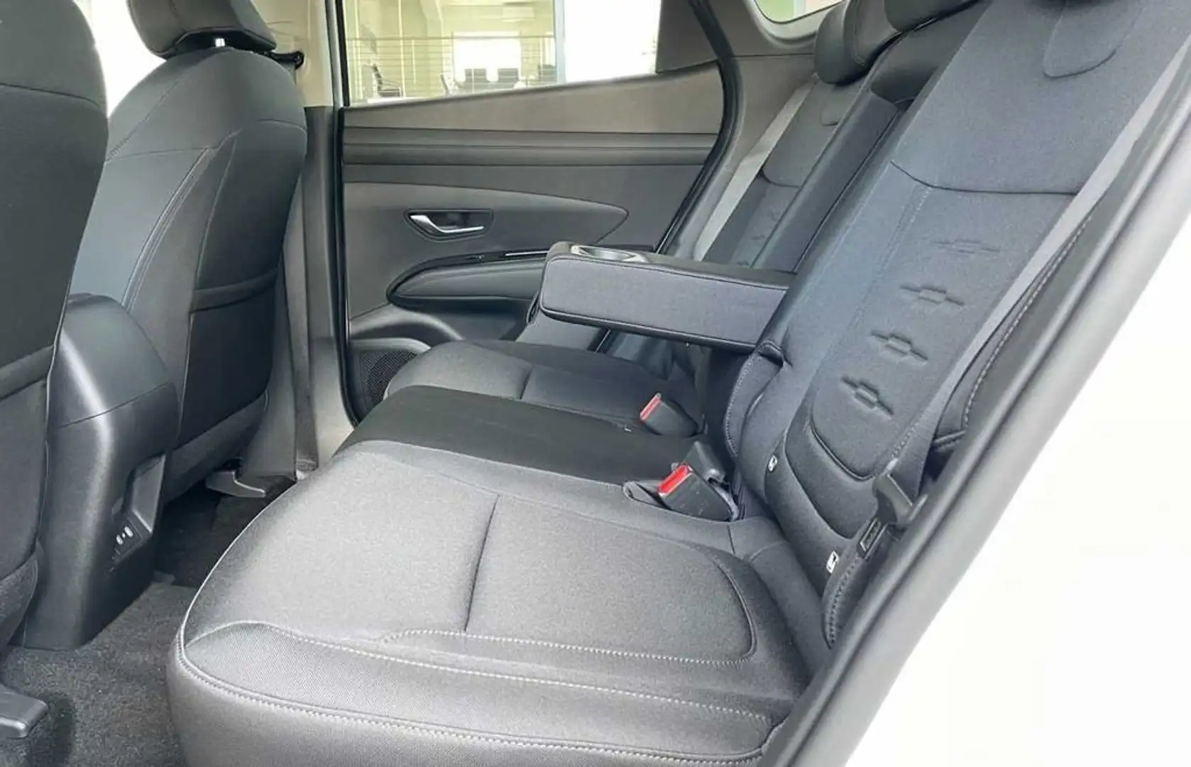 Hyundai TUCSON 1.6 T-GDI GPL Blanc - 2