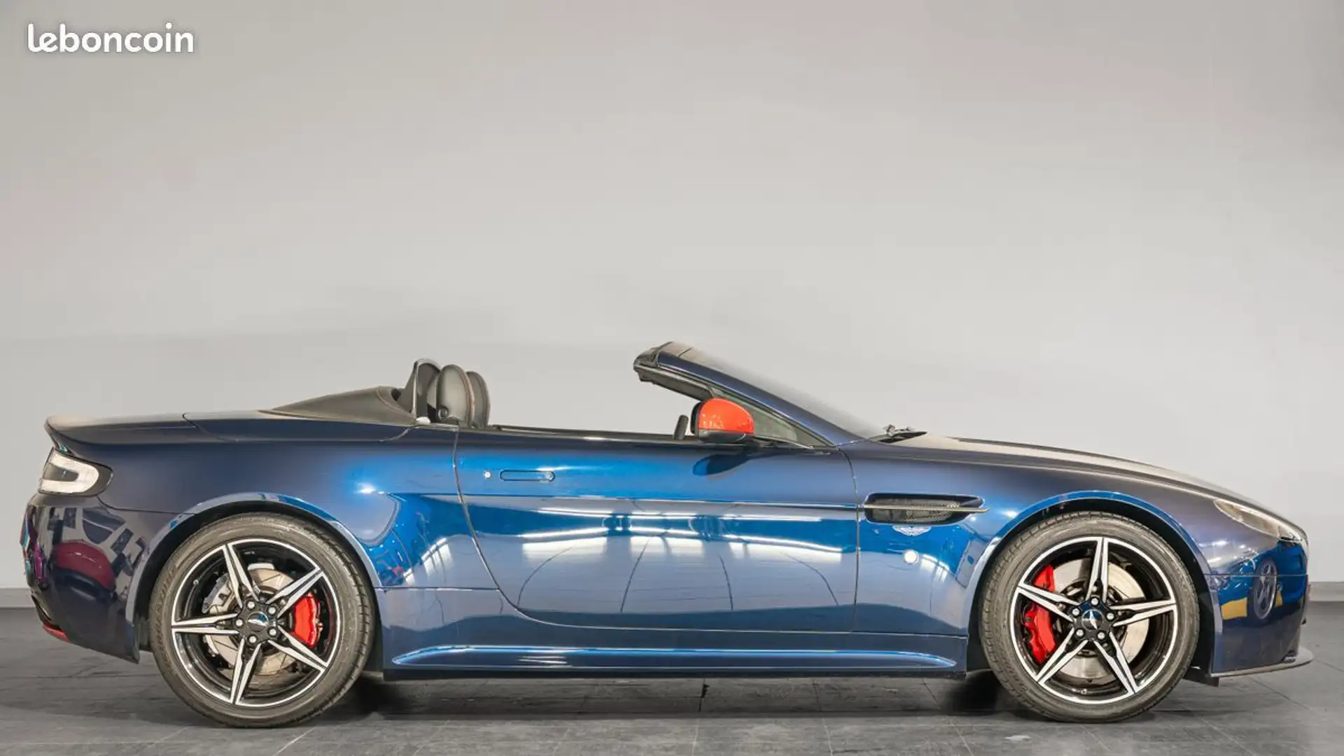 Aston Martin V8 roadster n430 Azul - 2