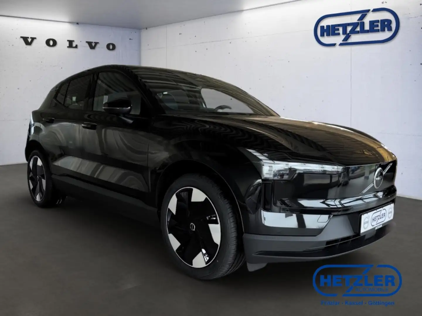 Volvo EX30 Plus 2WD Pure Electric Memory Sitze Soundsystem Ha Schwarz - 2
