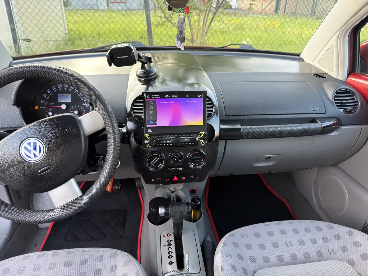 Volkswagen New Beetle 2. 0. 5V, foto 7