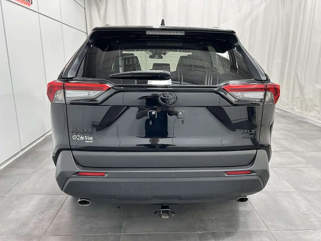Toyota RAV 4 снимка Toyota RAV 4