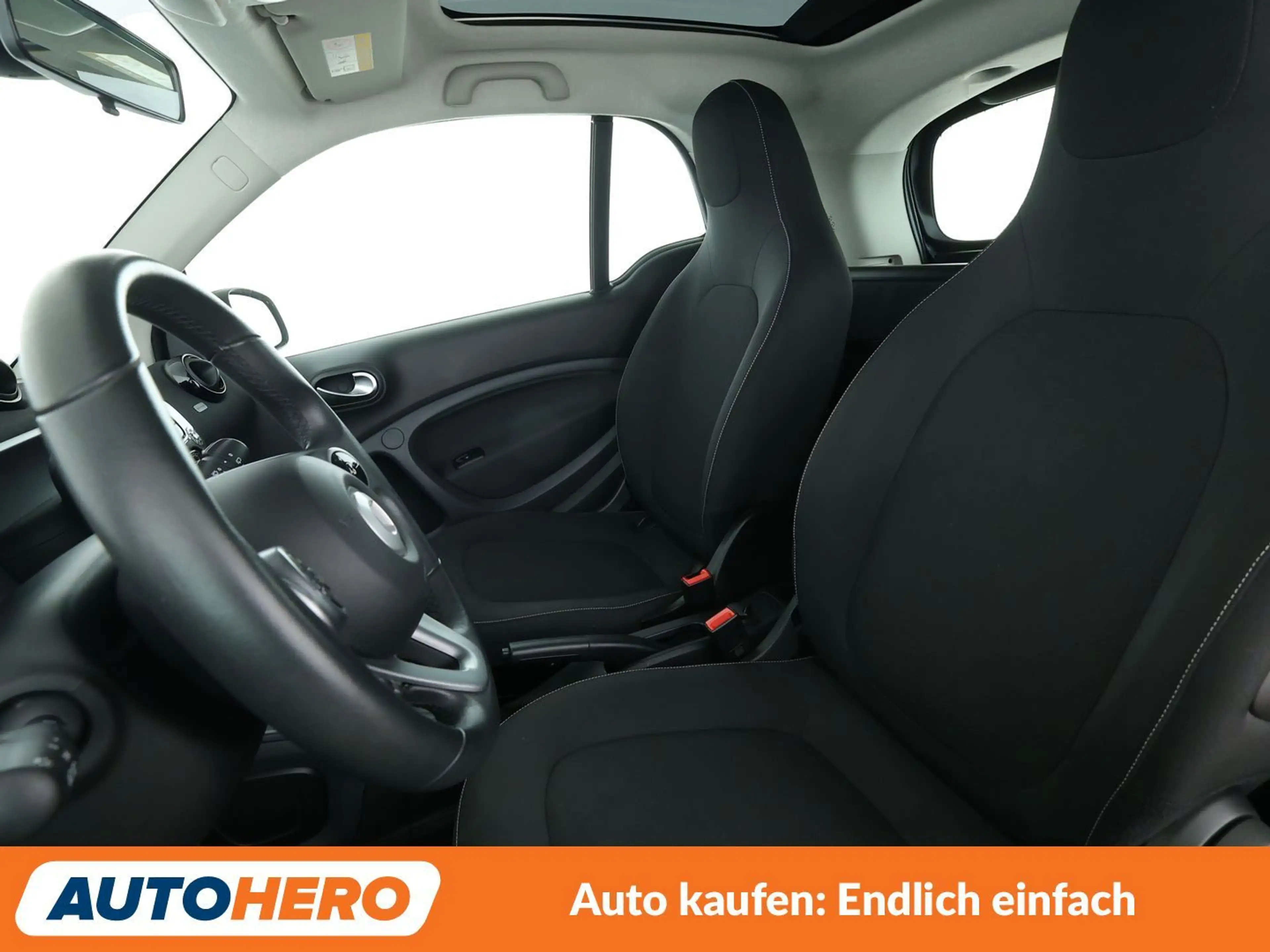 smart forTwo 1.0 Basis passion Aut.*TEMPO*PANO*KLIMA* — photo 10