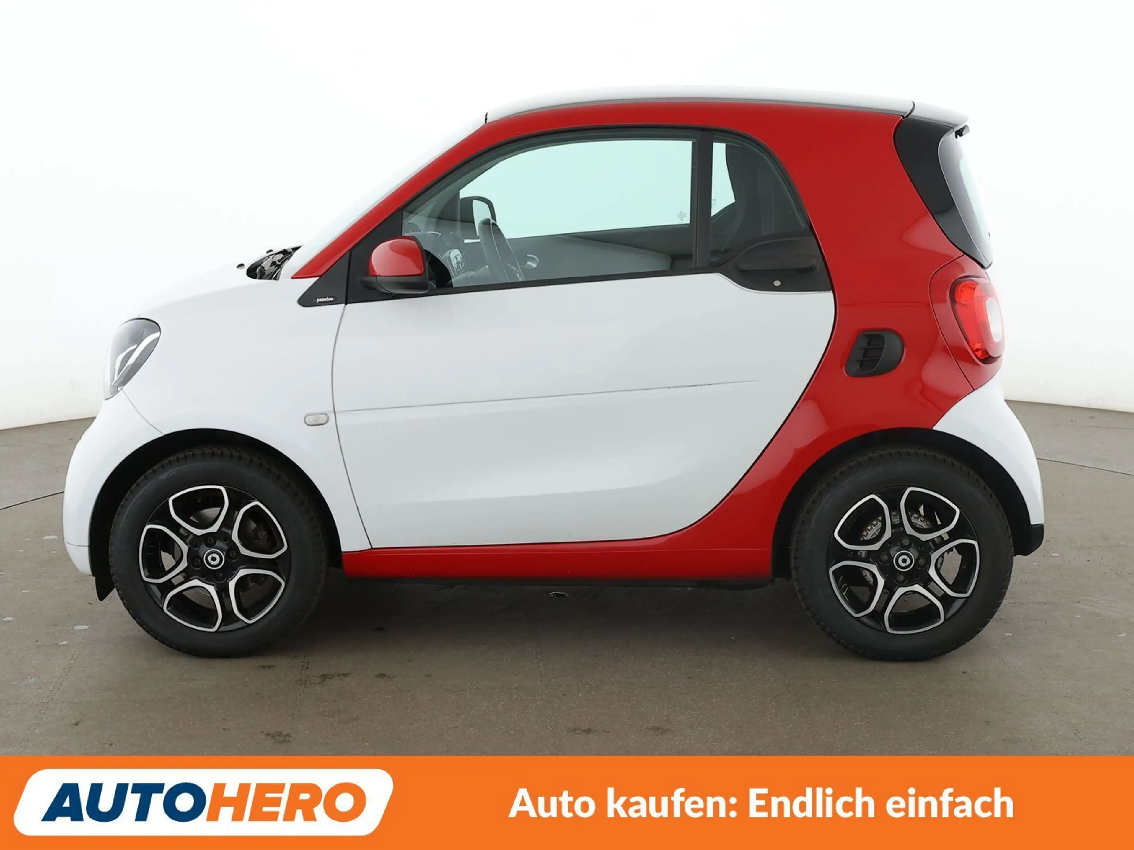 smart forTwo 1.0 Basis passion Aut.*TEMPO*PANO*KLIMA* — photo 3