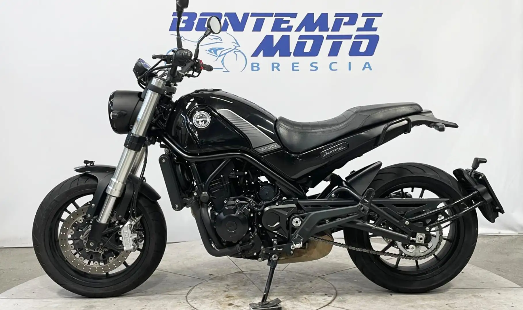 Benelli Leoncino 500 2022 - KM.22000 - PAT A2 Nero - 2