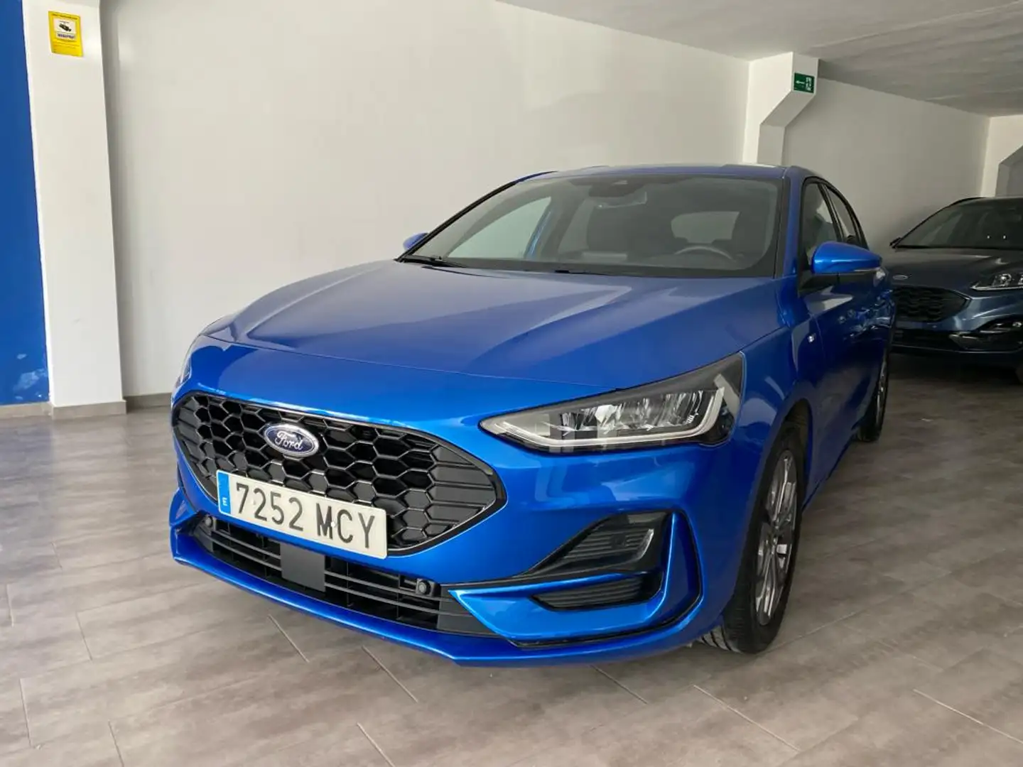 Ford Focus 1.0 Ecoboost MHEV ST Line 125 Azul - 2