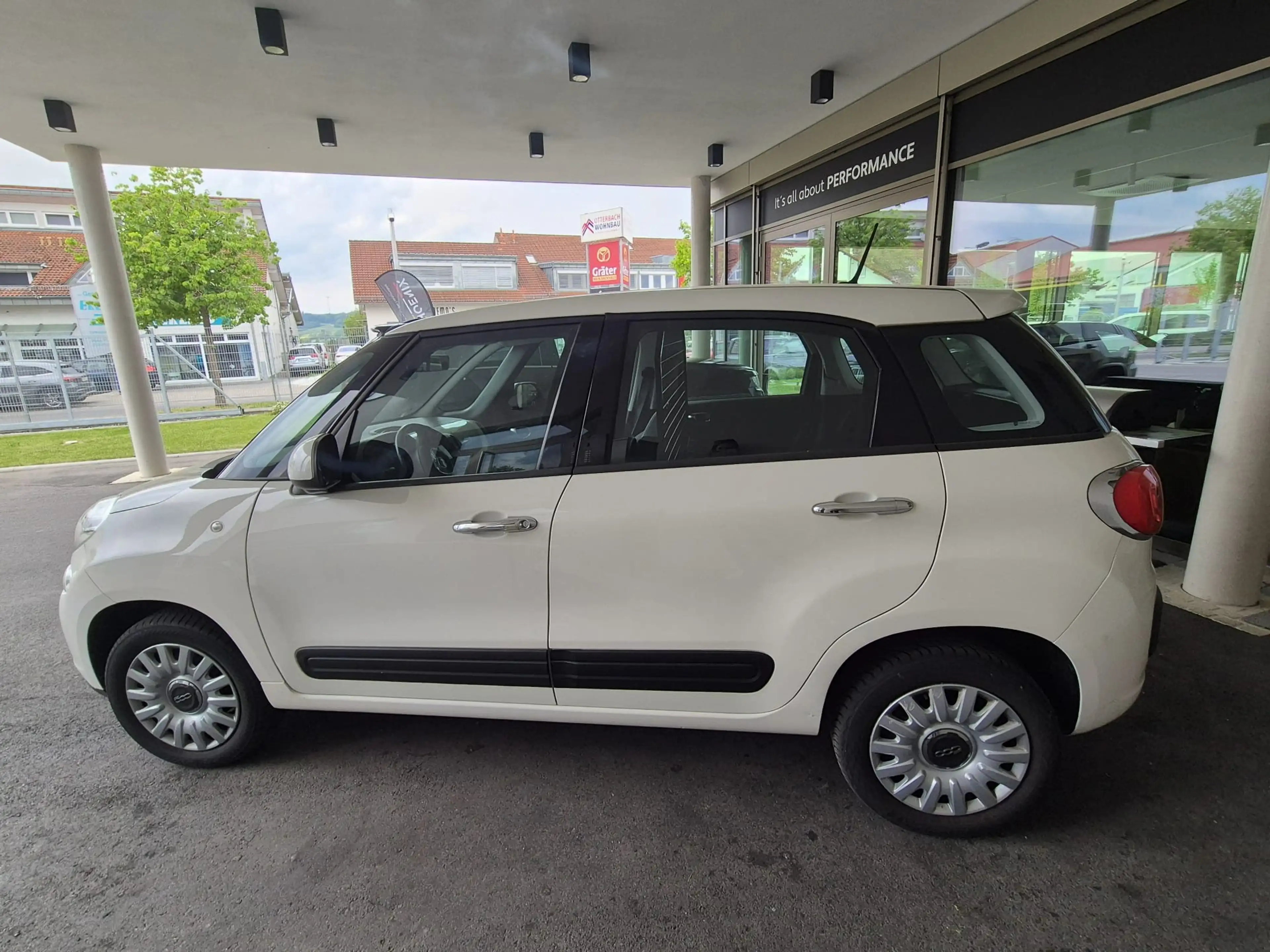 Fiat 500L Pop Star / CNG — photo 3