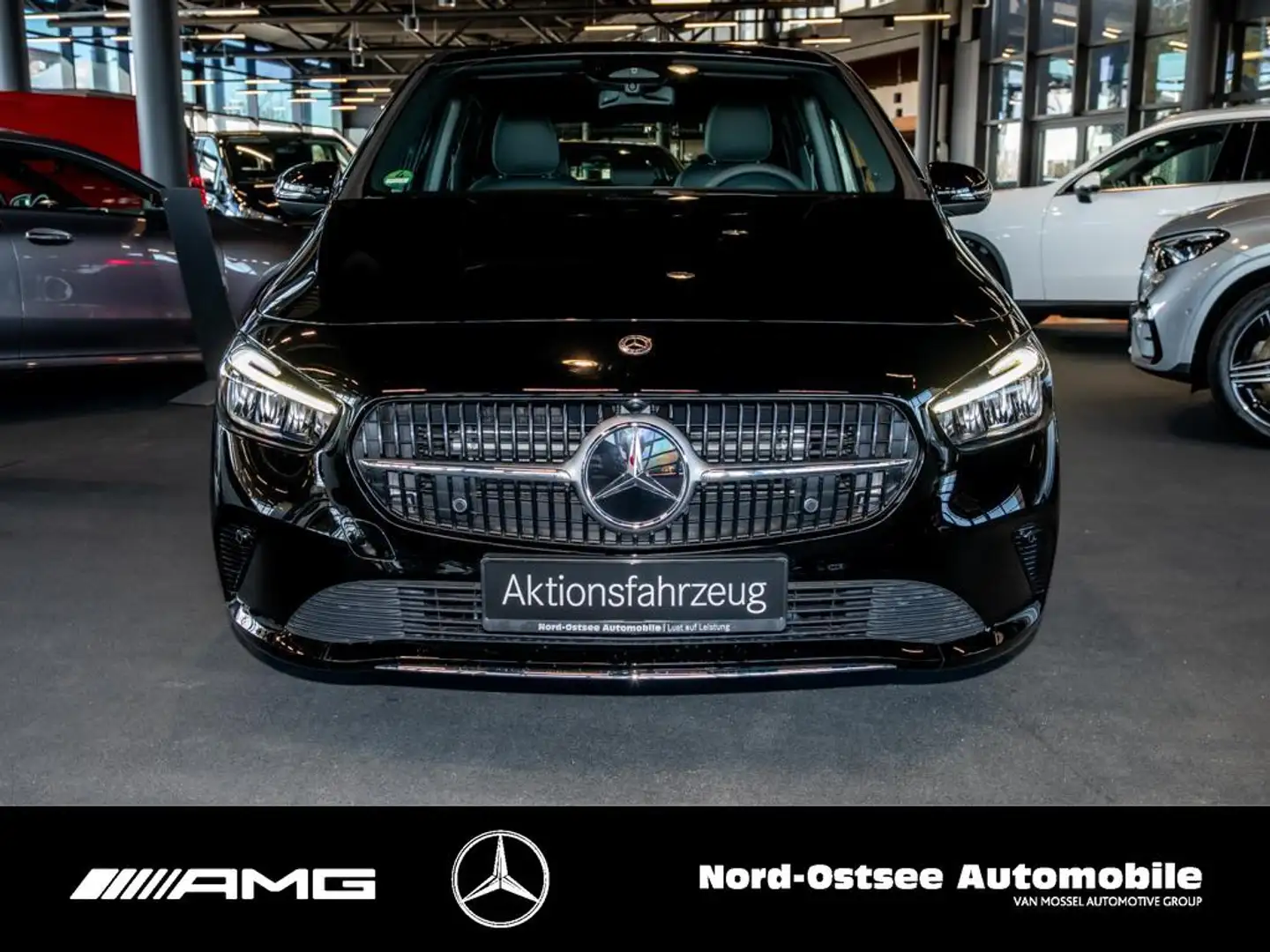 Mercedes-Benz B 180 PROGRESSIVE PANO MEMORY DISTR WINTERPAKET Schwarz - 2