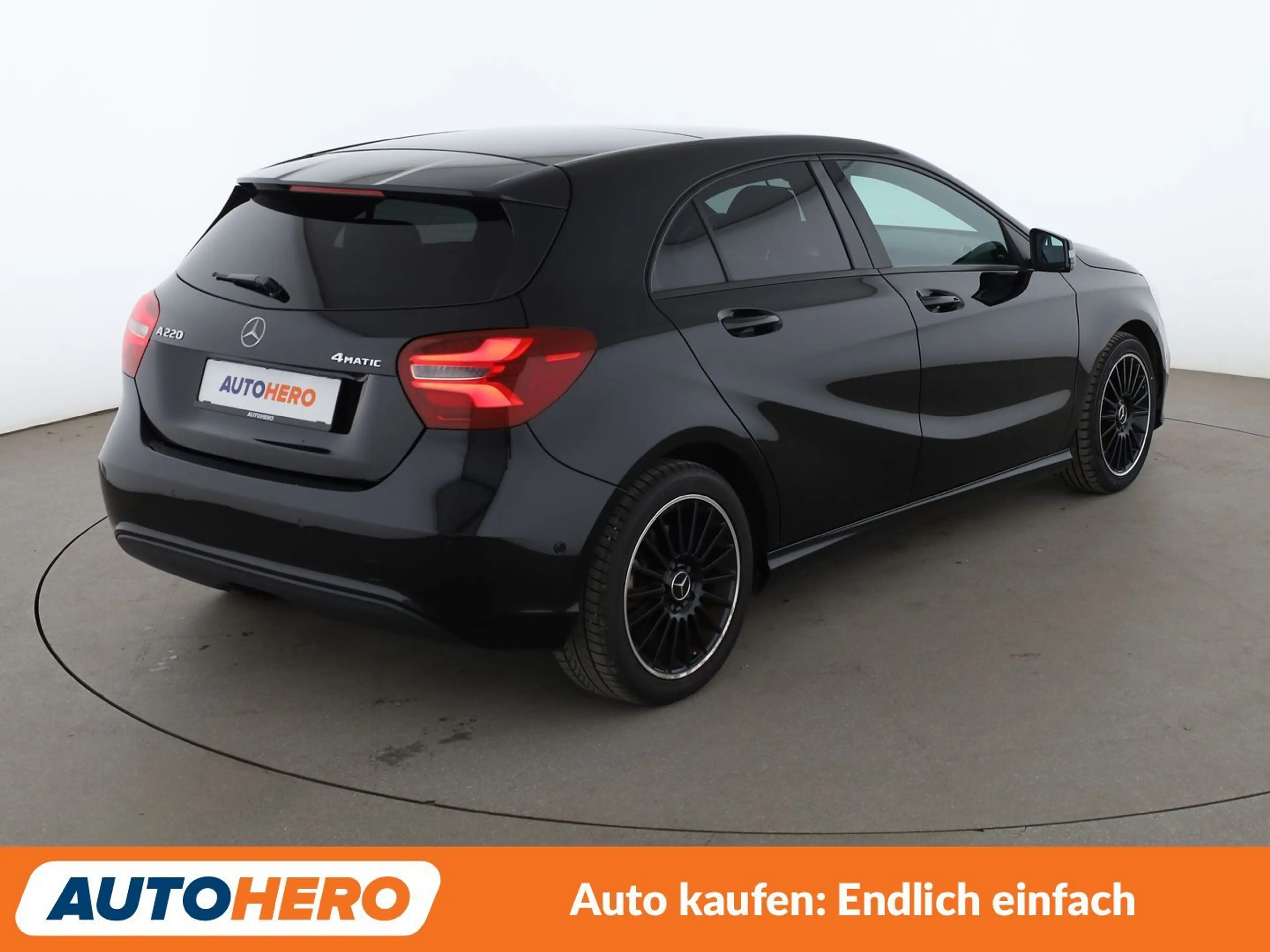 Mercedes-Benz A 220 4Matic Aut.*LED*TEMPO*PDC*SHZ*KLIMA*GARANTIE — photo 6