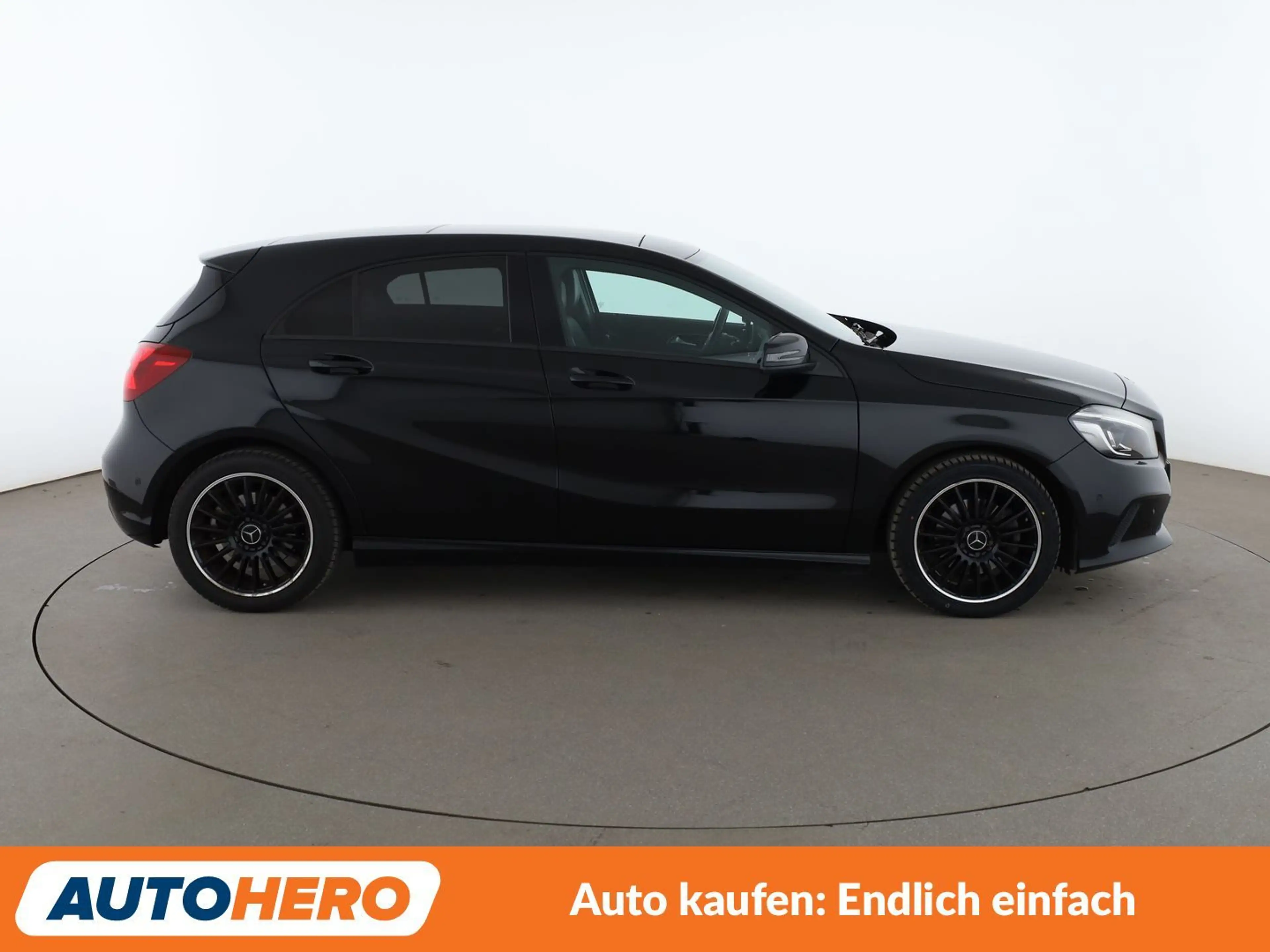 Mercedes-Benz A 220 4Matic Aut.*LED*TEMPO*PDC*SHZ*KLIMA*GARANTIE — photo 7