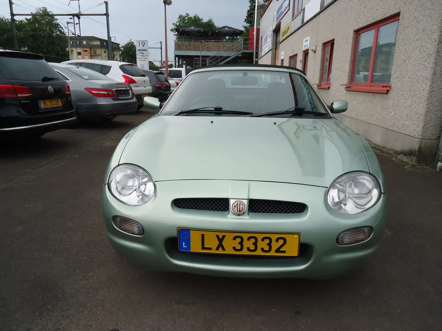 MG MGF 1,8 Auto volant D Verde - 1