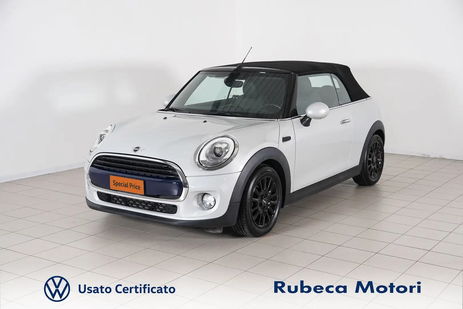 MINI Cooper D Cabrio 1.5 Cooper D Cabrio 116CV Grigio - 1