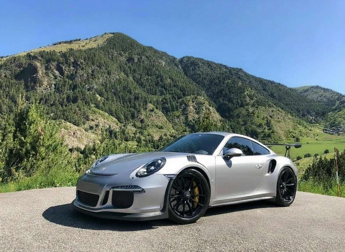 Porsche 911 GT3 RS - foto 1