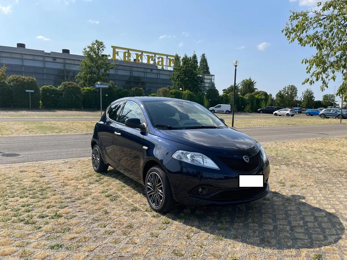 Lancia Ypsilon 1.0 firefly hybrid Gold s&s 70cv - 1