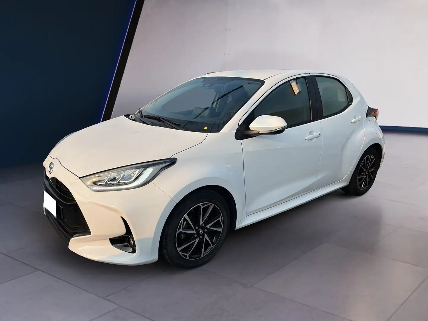 Toyota Yaris IV 2020 1.0 Trend Bianco - 2