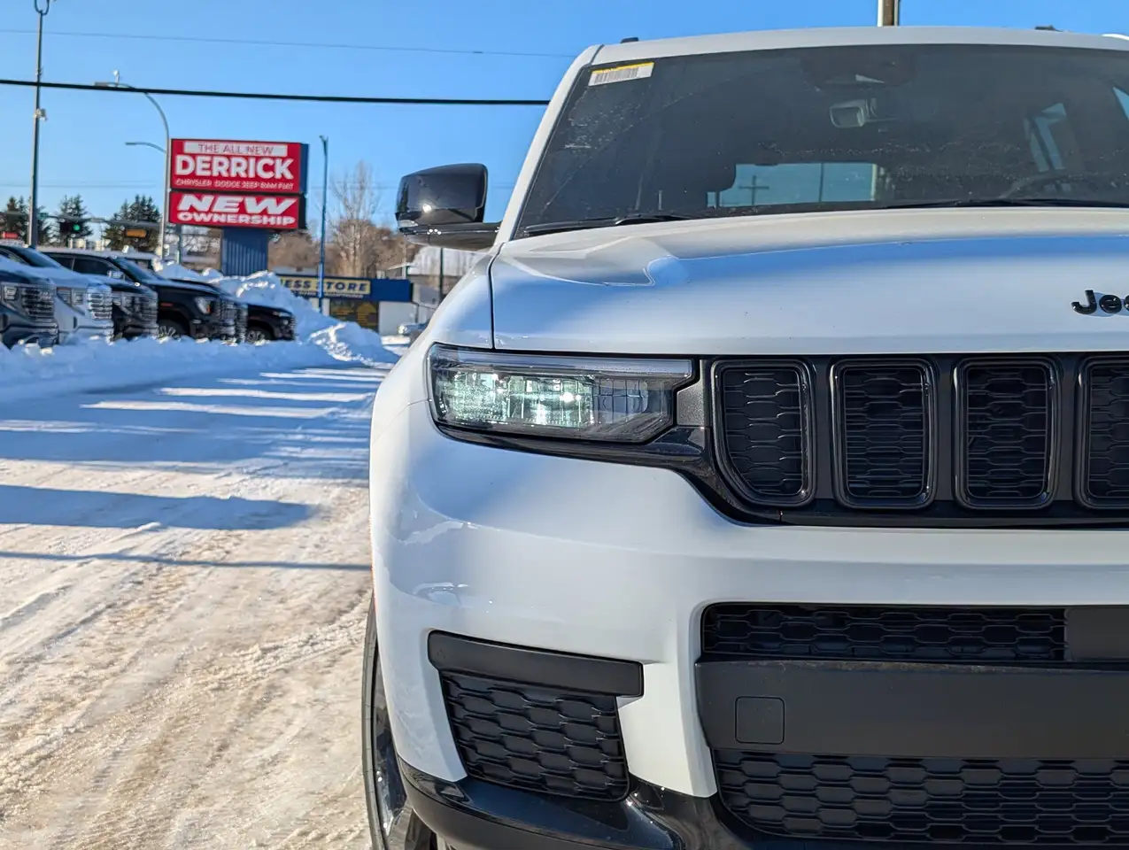Jeep Grand Cherokee снимка Jeep Grand Cherokee