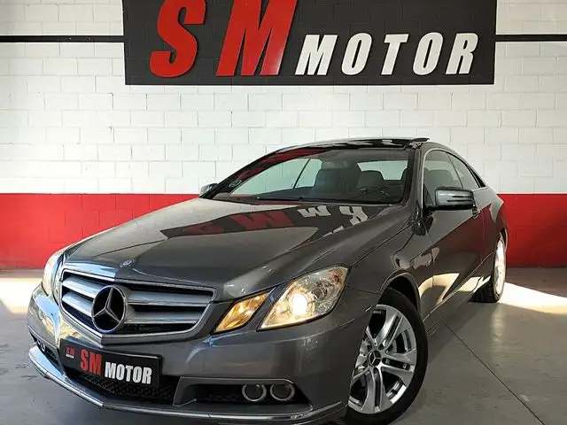 Mercedes-Benz E 220 Coupé 220CDI BE