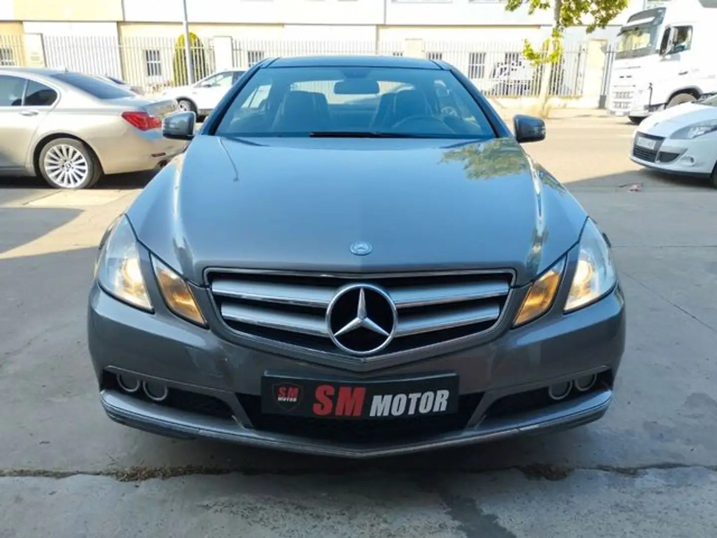 Mercedes-Benz E 220 Coupé 220CDI BE Bianco - 2