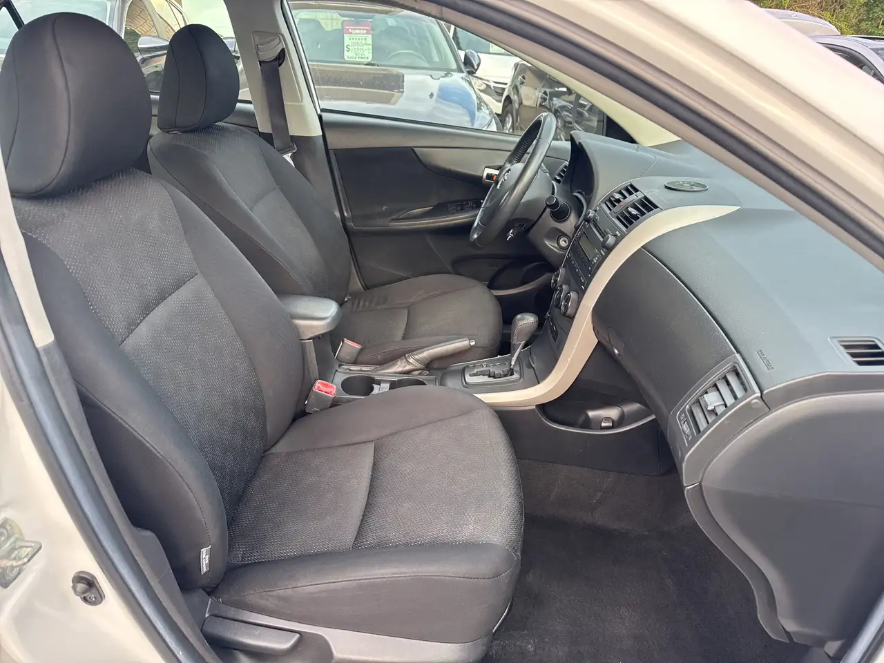 Toyota Corolla снимка Toyota Corolla