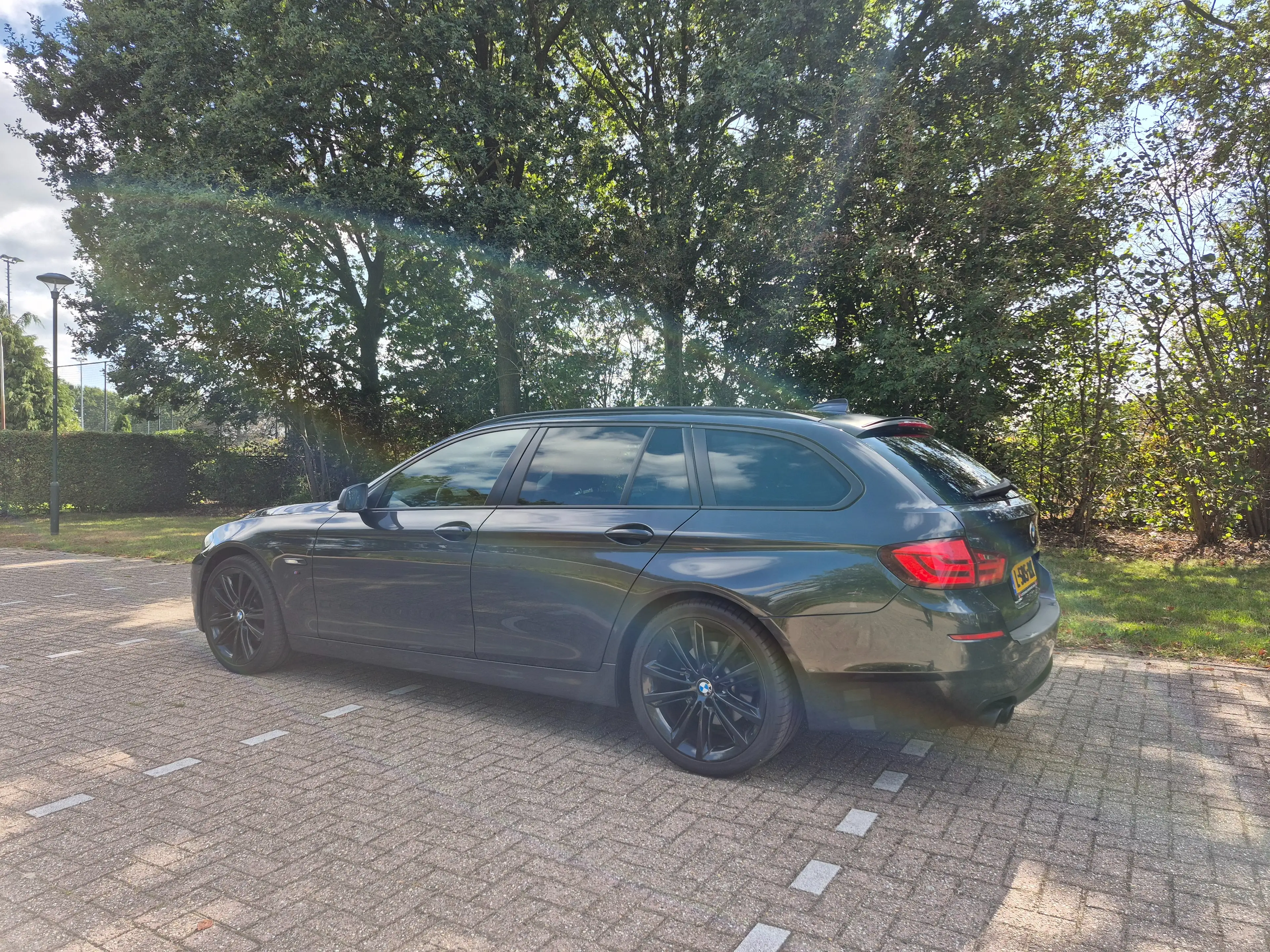 BMW 523 523i High Executive — photo 7