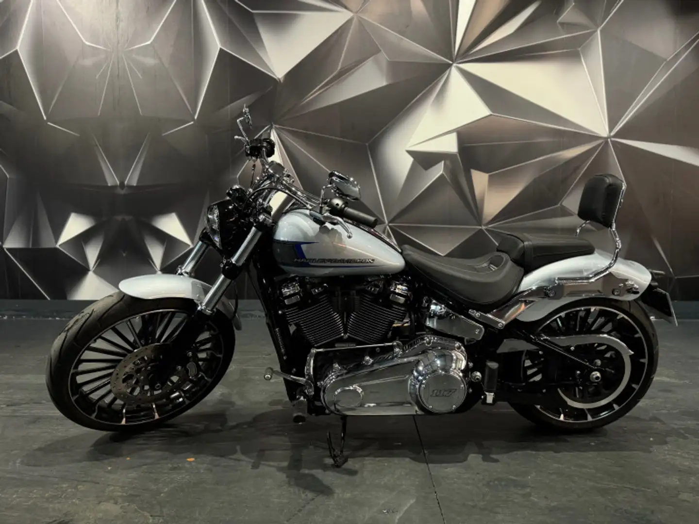 Harley-Davidson Breakout 117 MY23 1923 - 2