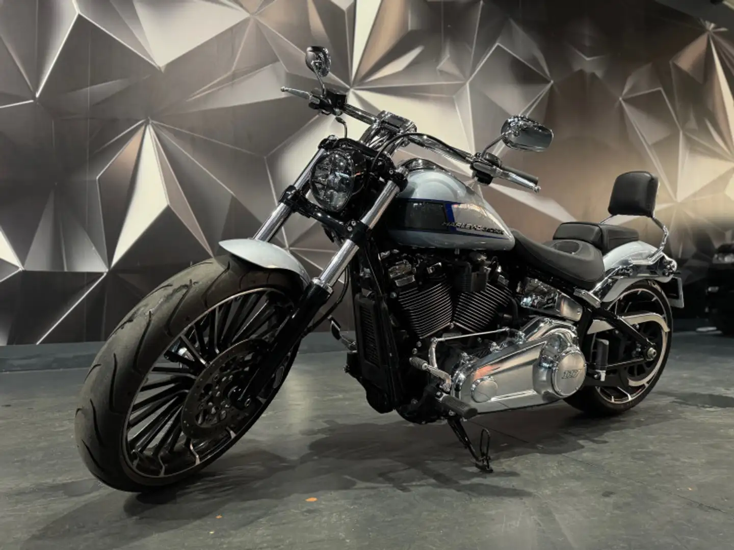 Harley-Davidson Breakout 117 MY23 1923 - 1